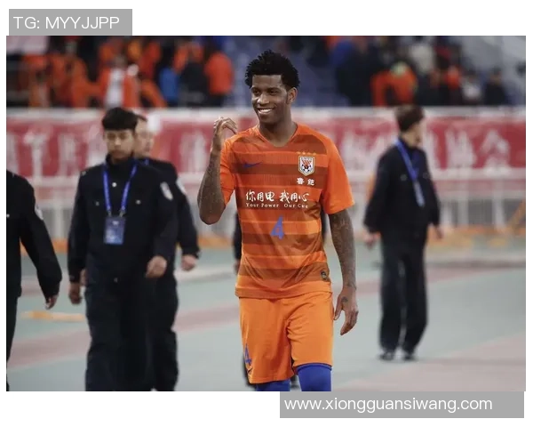 鲁能与恒大对决门票热销球迷争相抢购不容错过的精彩赛事