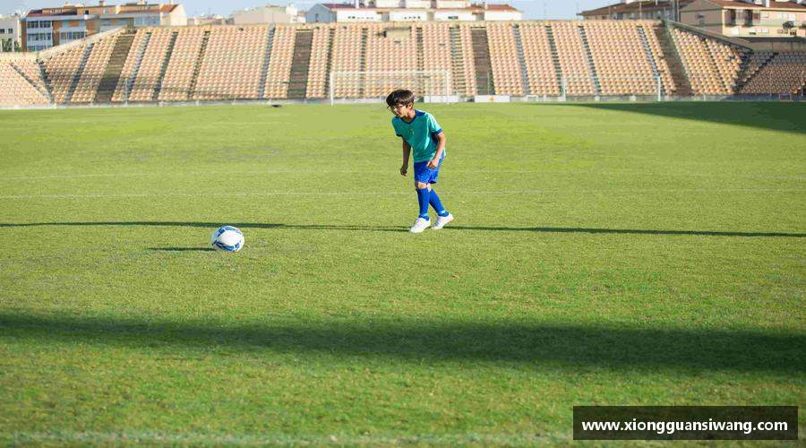 破浪前行，成就非凡人生。